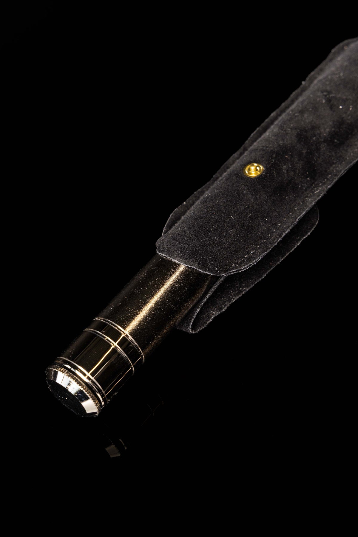 Metalno liturgijsko škropilo s etuijem, 17 cm