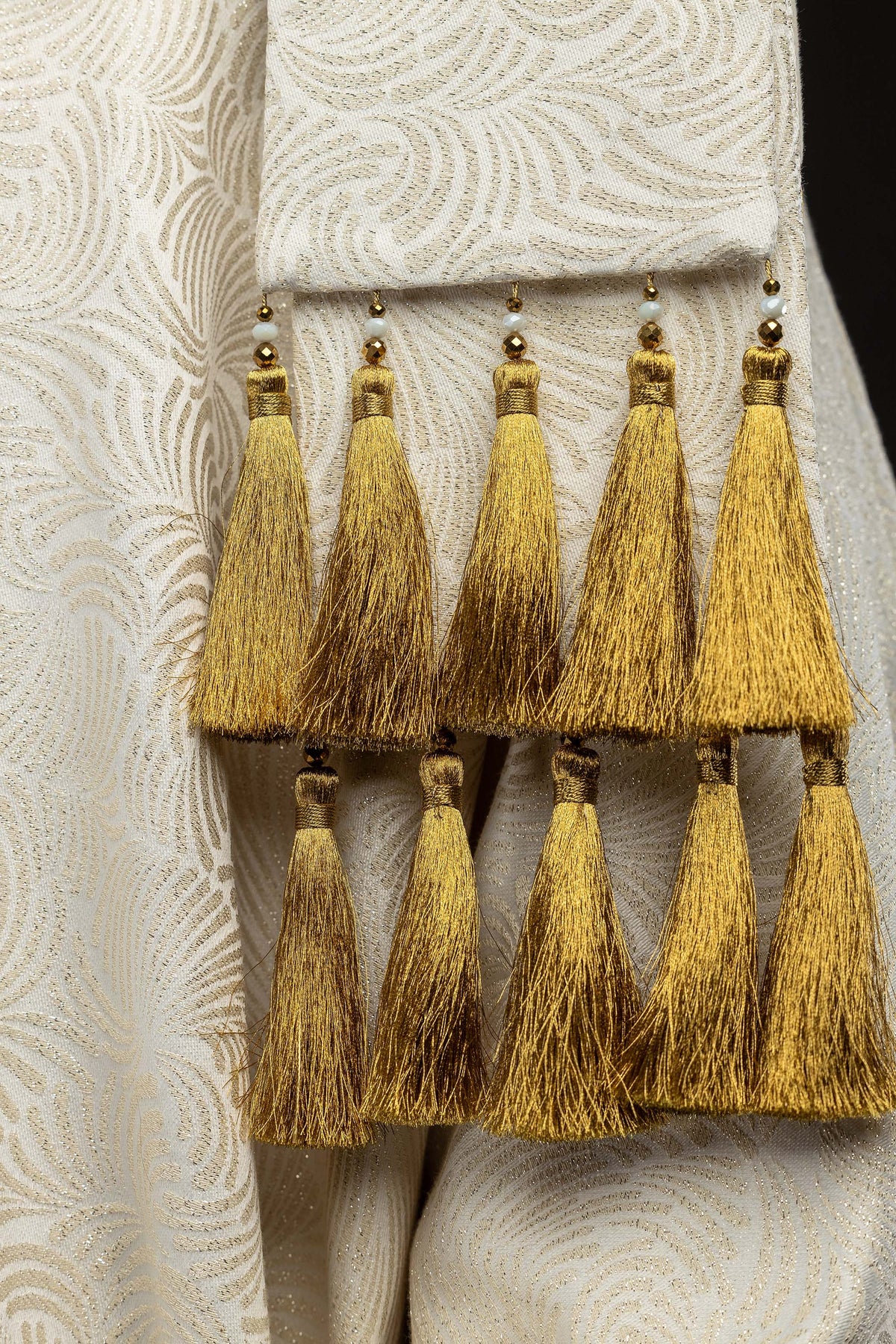 Ručno izrađen ornat s prirodnim kamenjem Handmade 7012