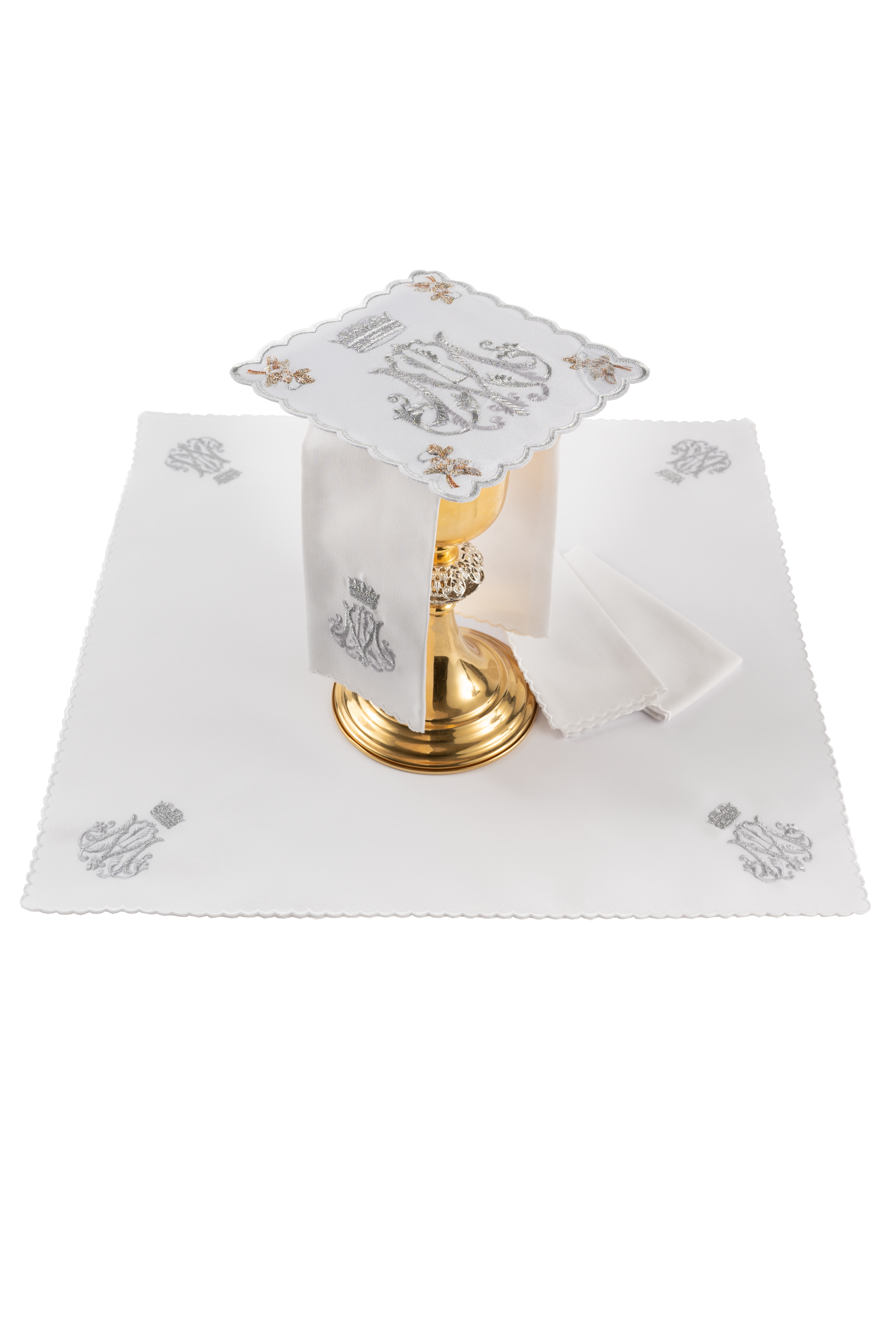 Liturgijski komplet kaleža s izvezenim marijanskim motivom