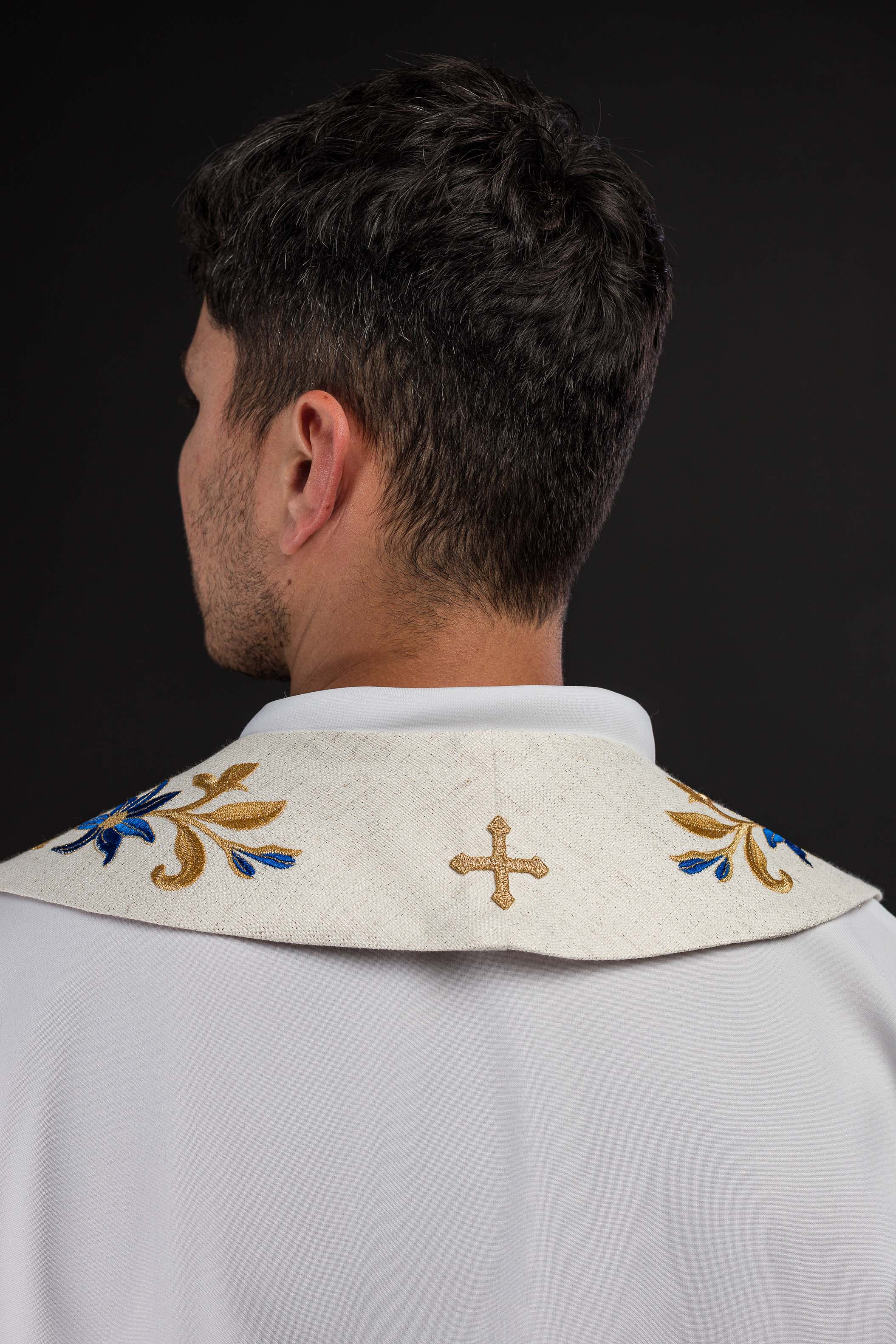 Stuła haftowana z symbolem Maryjnym