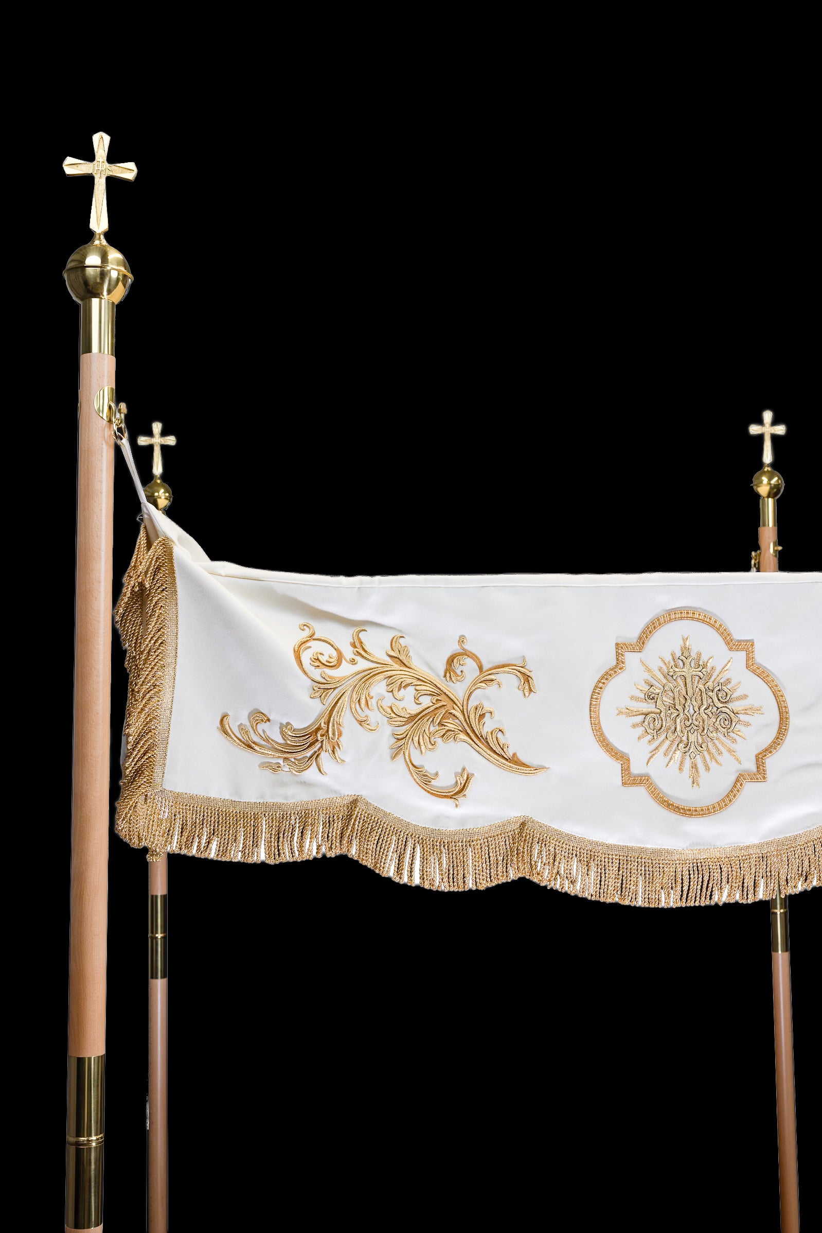 Bok baldachimu liturgicznego ecru ze złotym haftem IHS i frędzlami