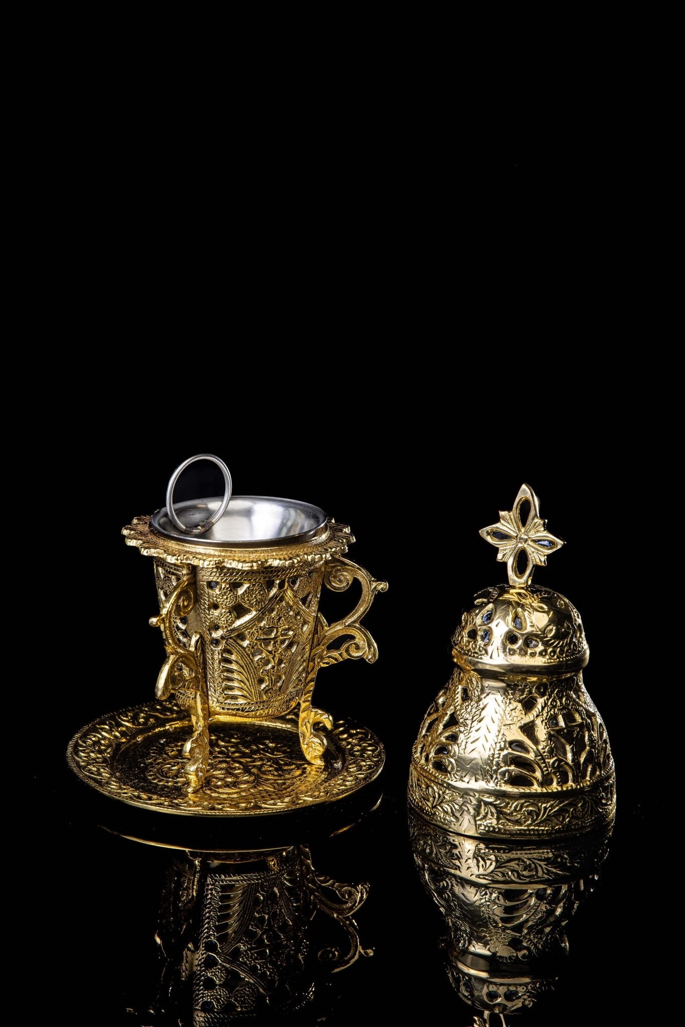 Kadzielnica z mosiądzu