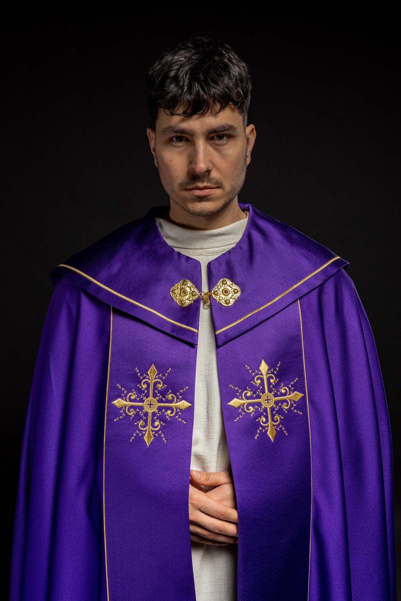 Kapa liturgiczna haftowana fioletowa