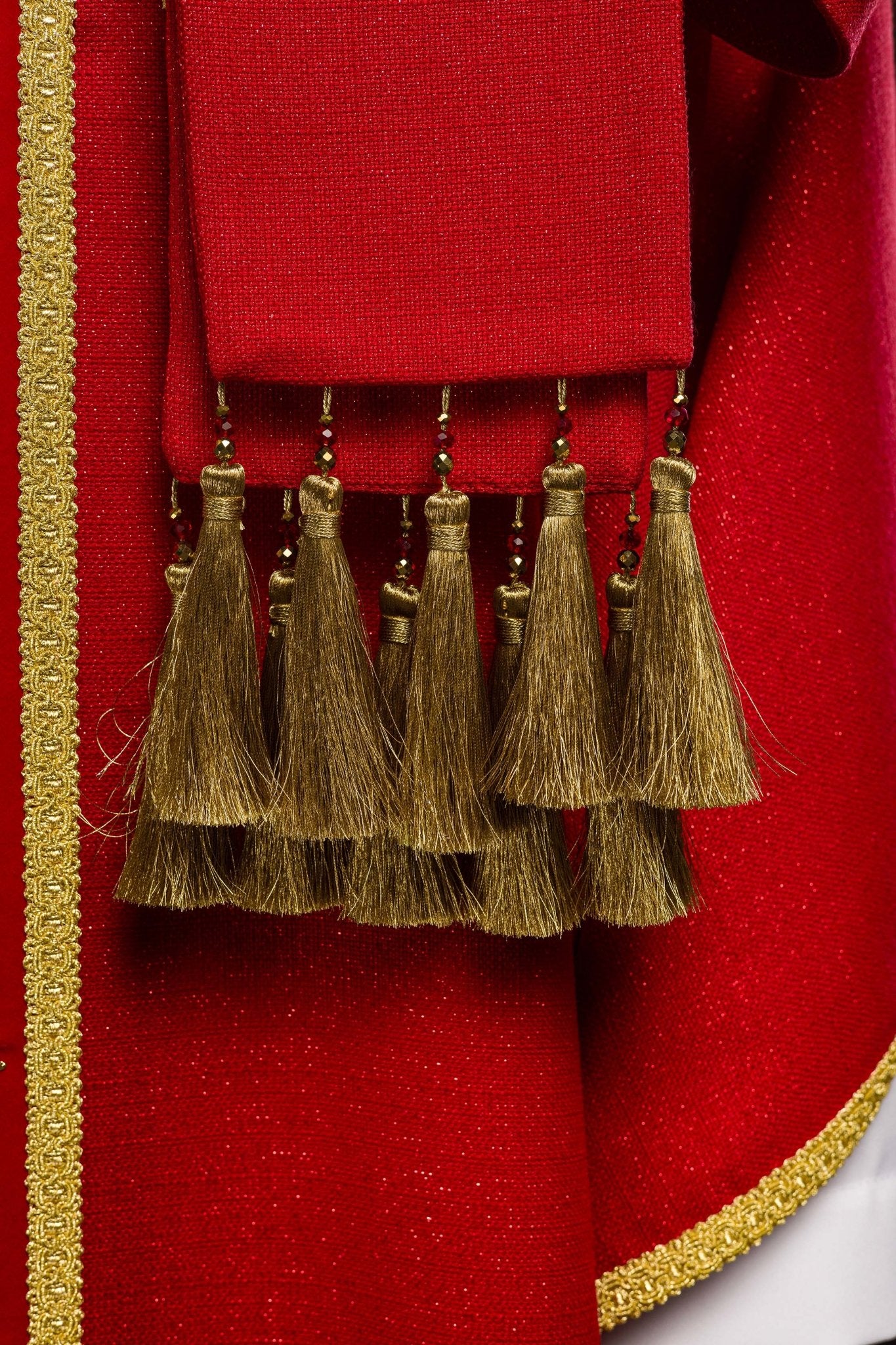 Ręcznie wykonany ornat z naturalnymi kamieniami Handmade 7001