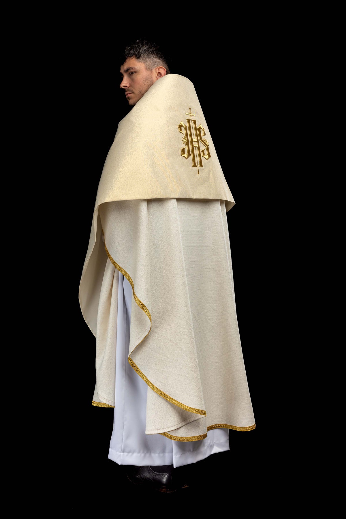 Liturgijski vezani veo IHS u zlatnoj boji